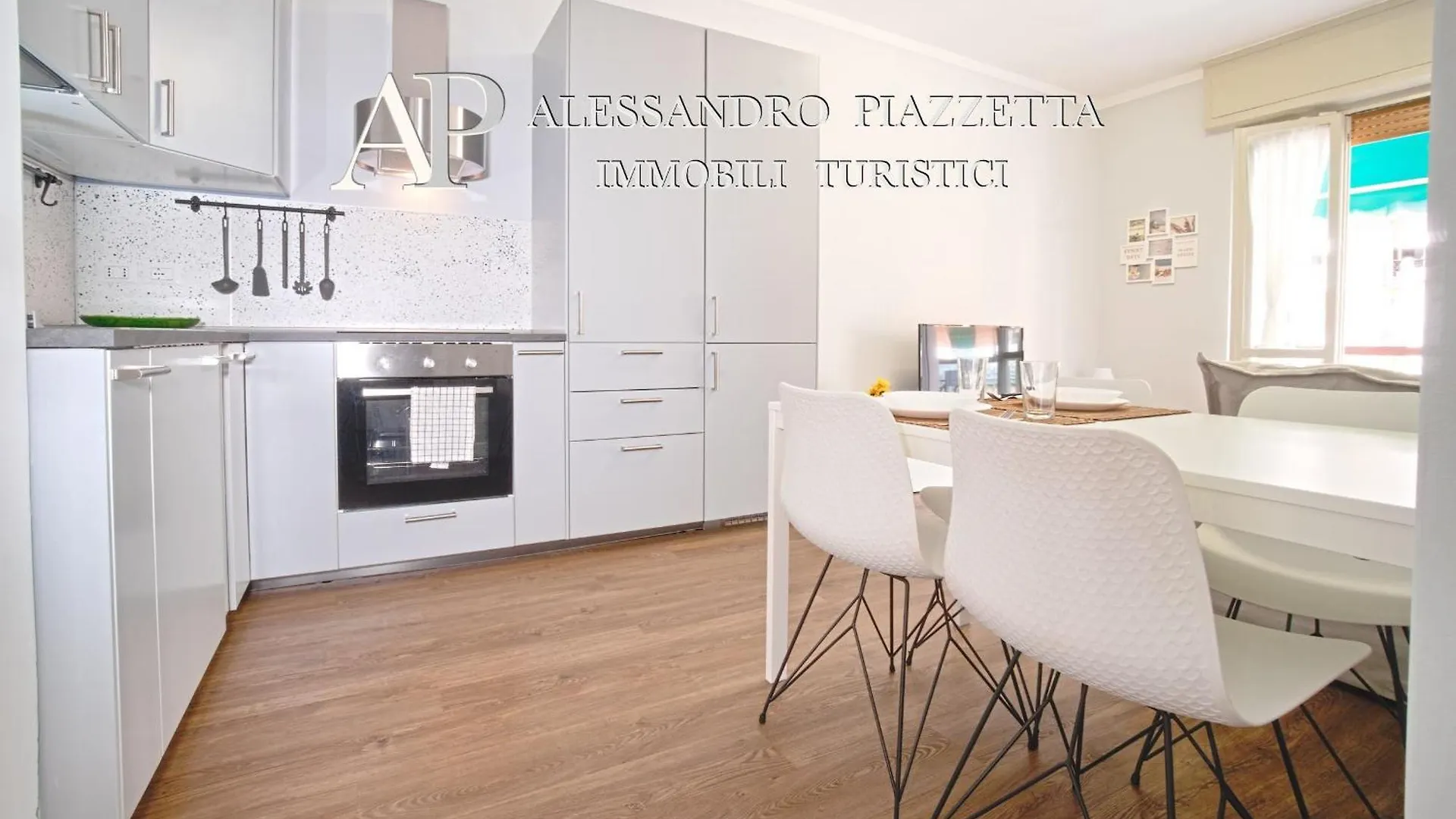 Ap Home Rapallo Al Mare 0*,